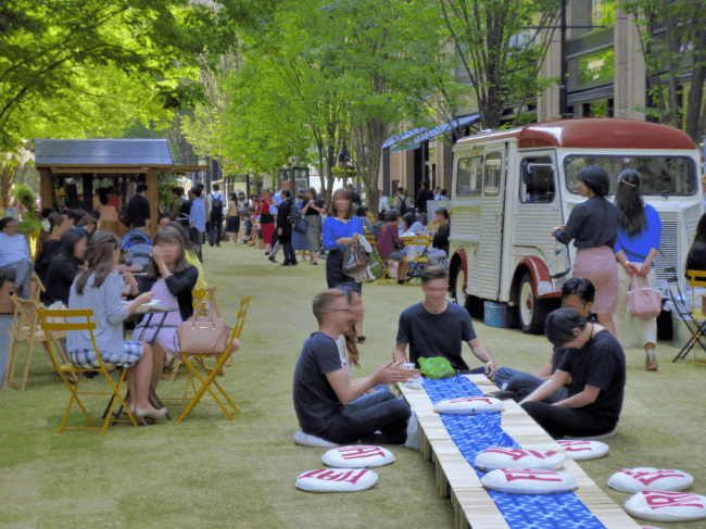 Marunouchi Street Park 2020